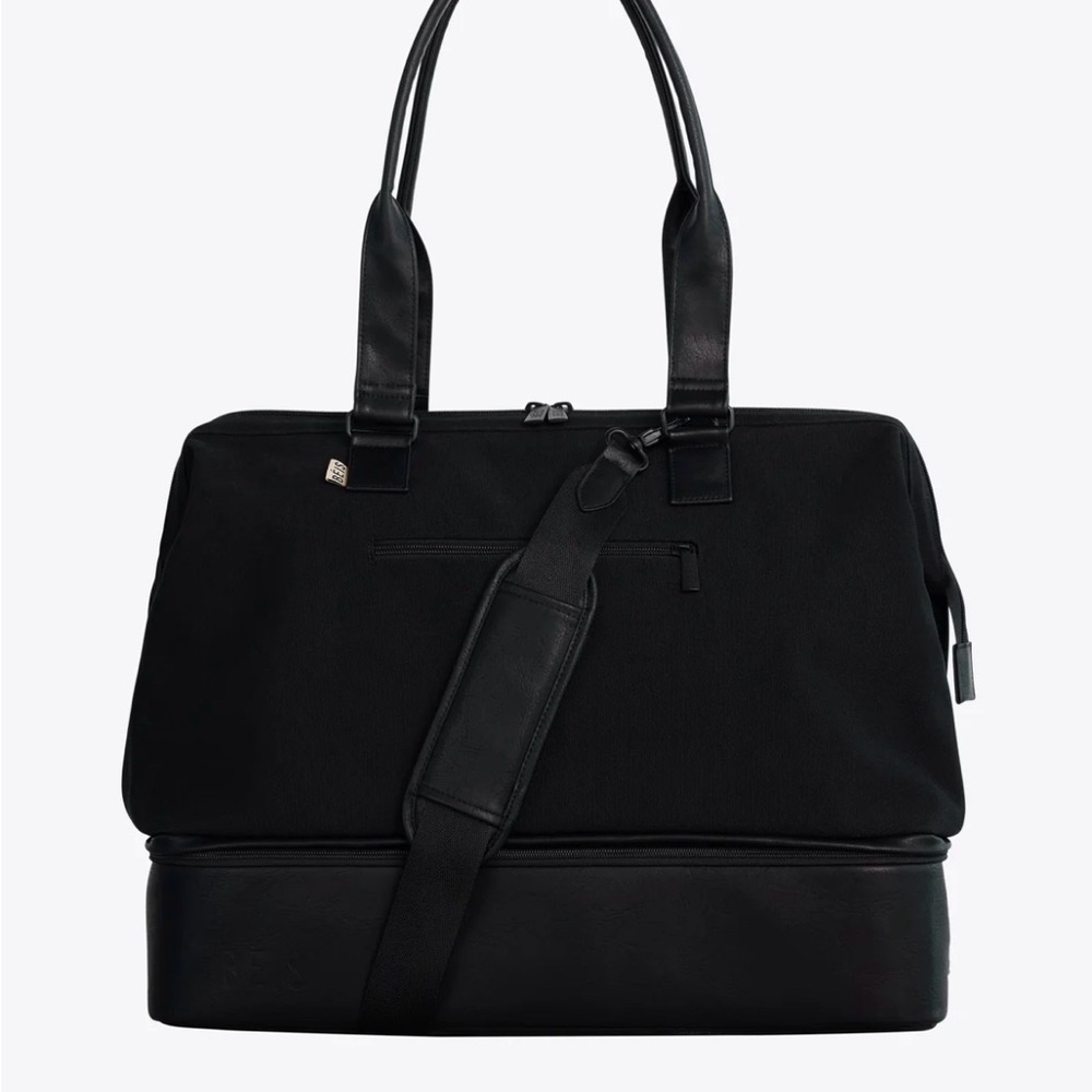Beis Weekender in Black